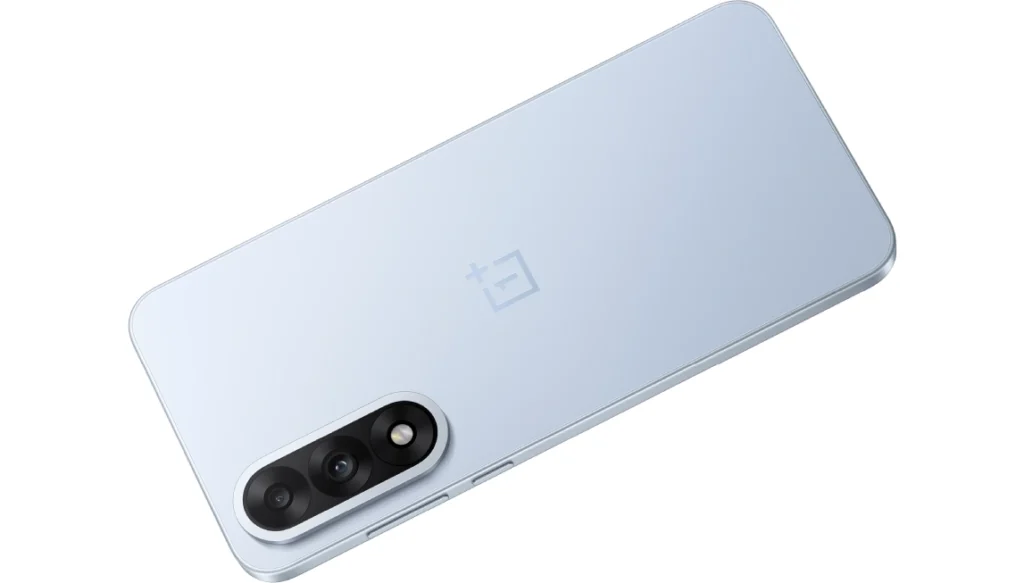 ड्राई आइस कलर में OnePlus Nord 5 5G स्मार्टफोन का रियर डुअल कैमरा